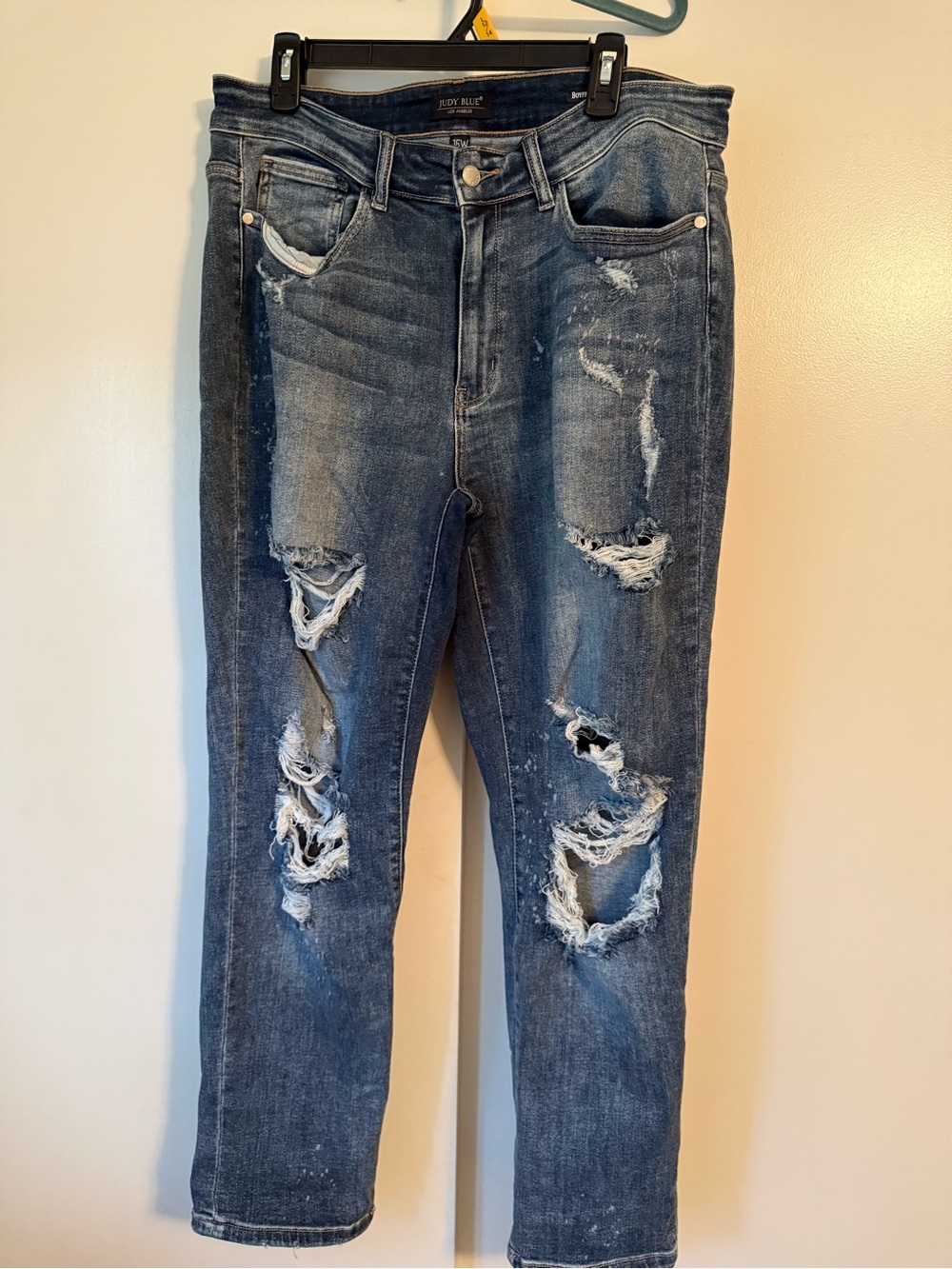 Judy Blue Boyfriend Fit Distressed Women's Blue Denim Jeans